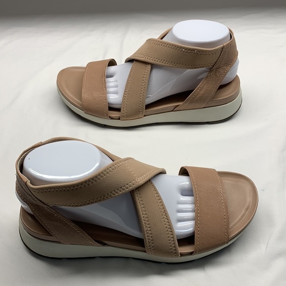 Naturalizer Layla Criss Cross Low Wedge Leather Sandals Size 9.5 Beige - Picture 4 of 10